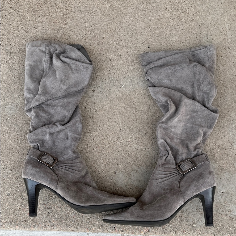 White Mountain Gray Suede Heeled Boots